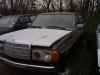 Mercedes 240D (123)